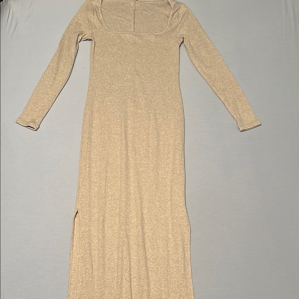 Elegant Cream Long Sleeve Dress